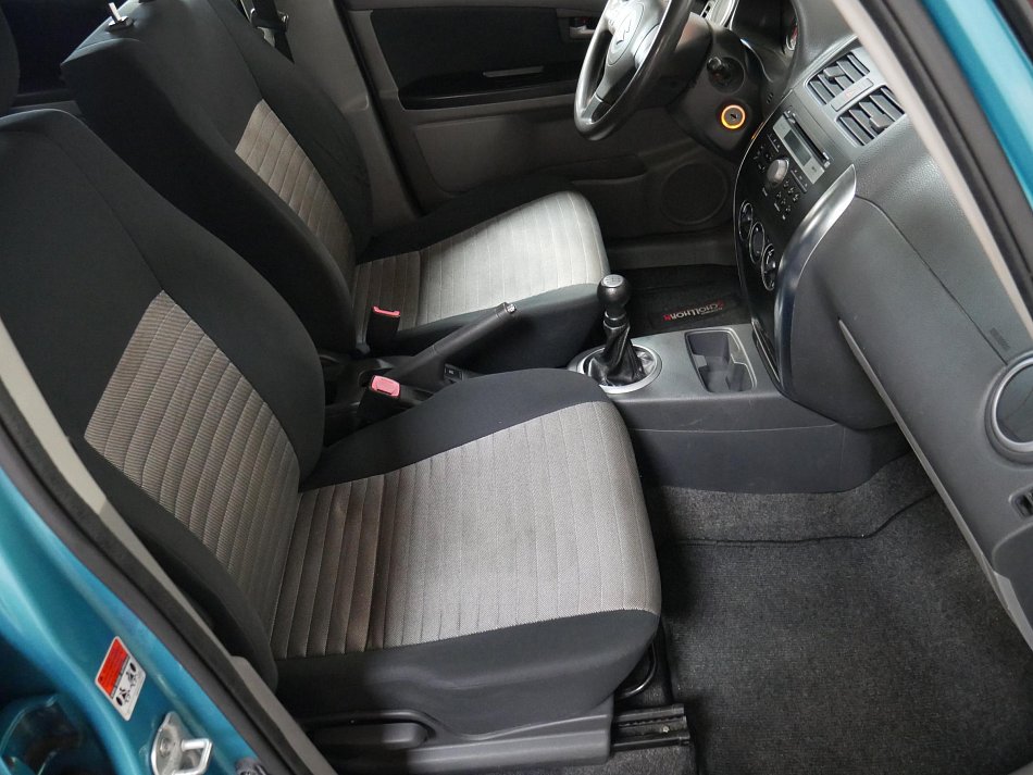 Suzuki SX4 1.6 i  4x4
