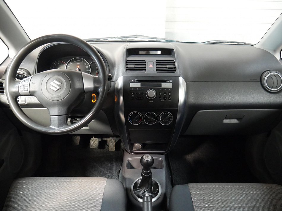 Suzuki SX4 1.6 i  4x4