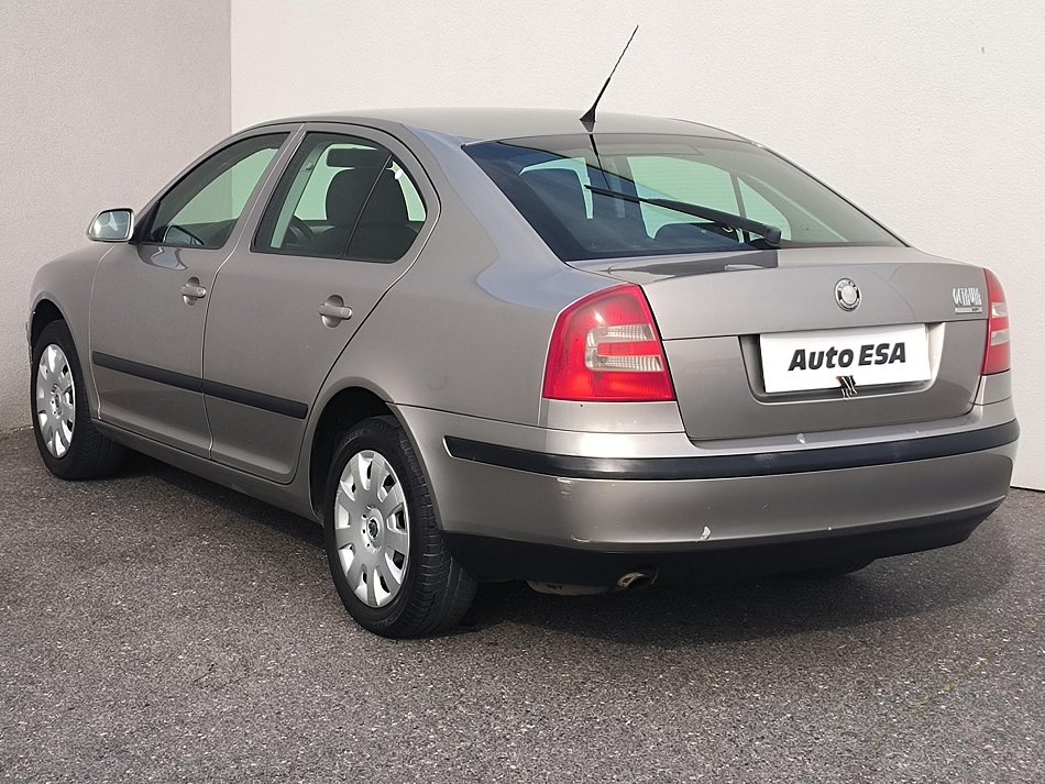 Škoda Octavia II 1.6MPI Ambition