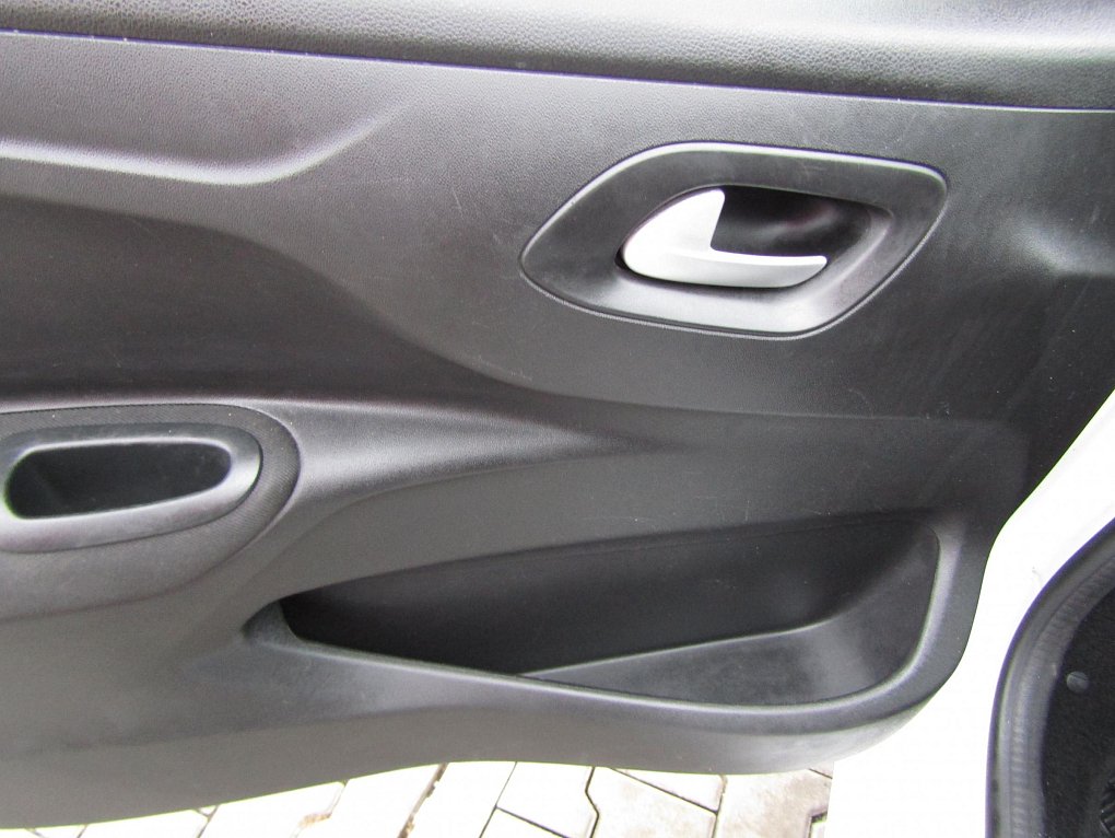 Citroën C-Elysee 1.2i 