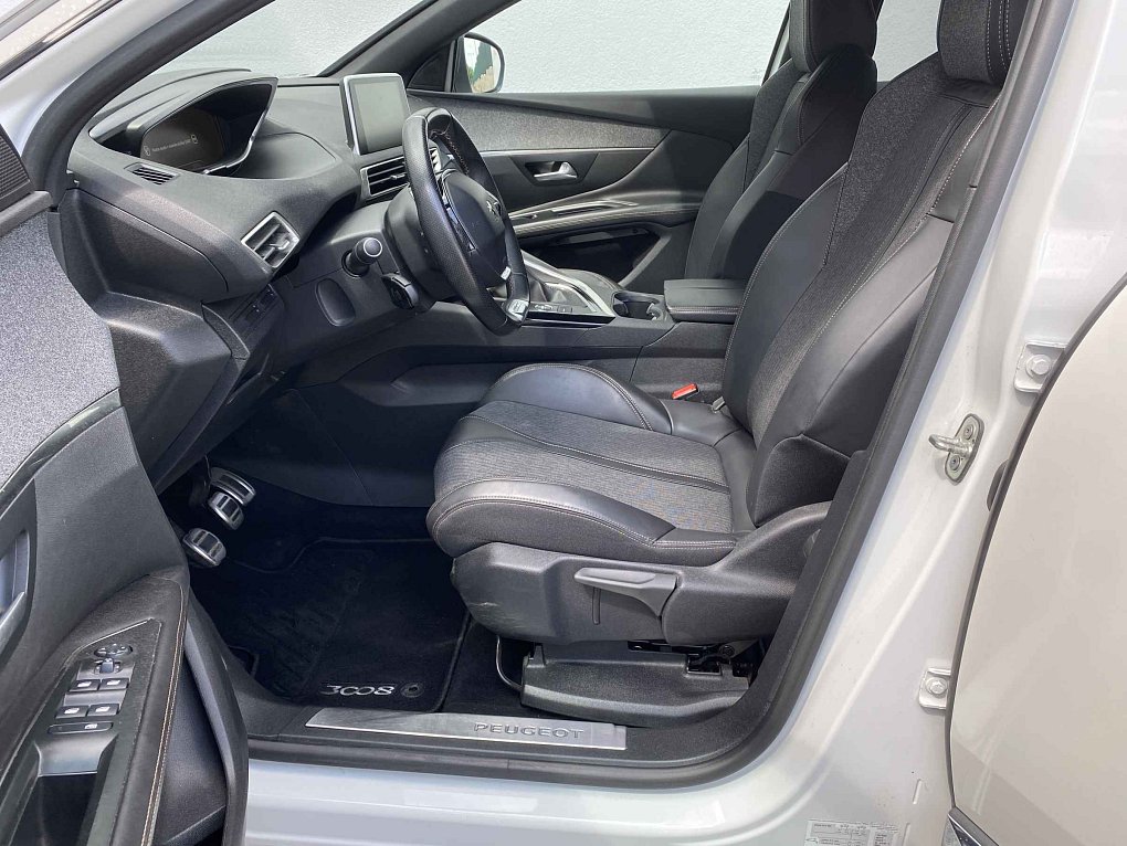 Peugeot 3008 1.2 PT GT Line