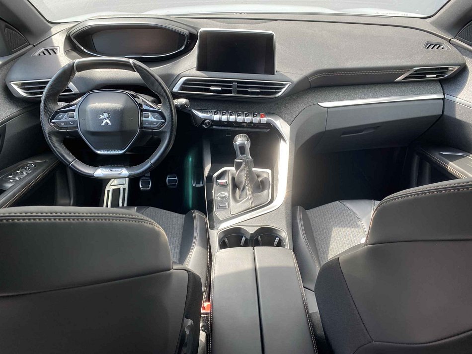 Peugeot 3008 1.2 PT GT Line