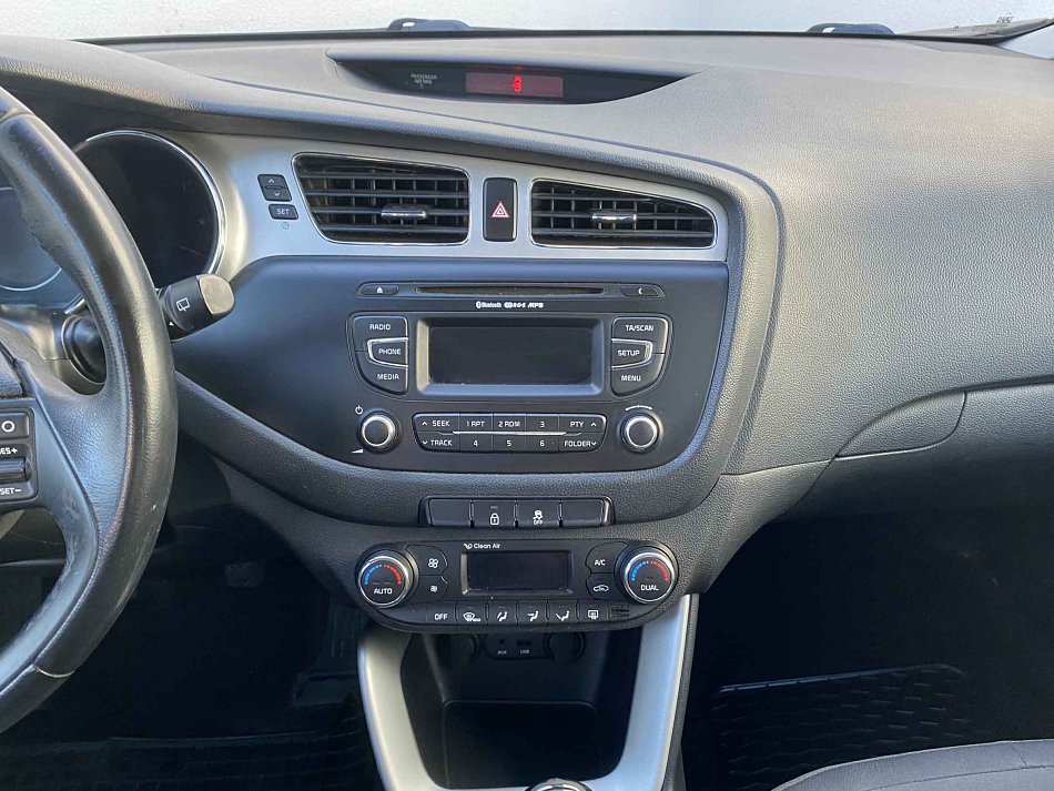 Kia Ceed 1.4i 