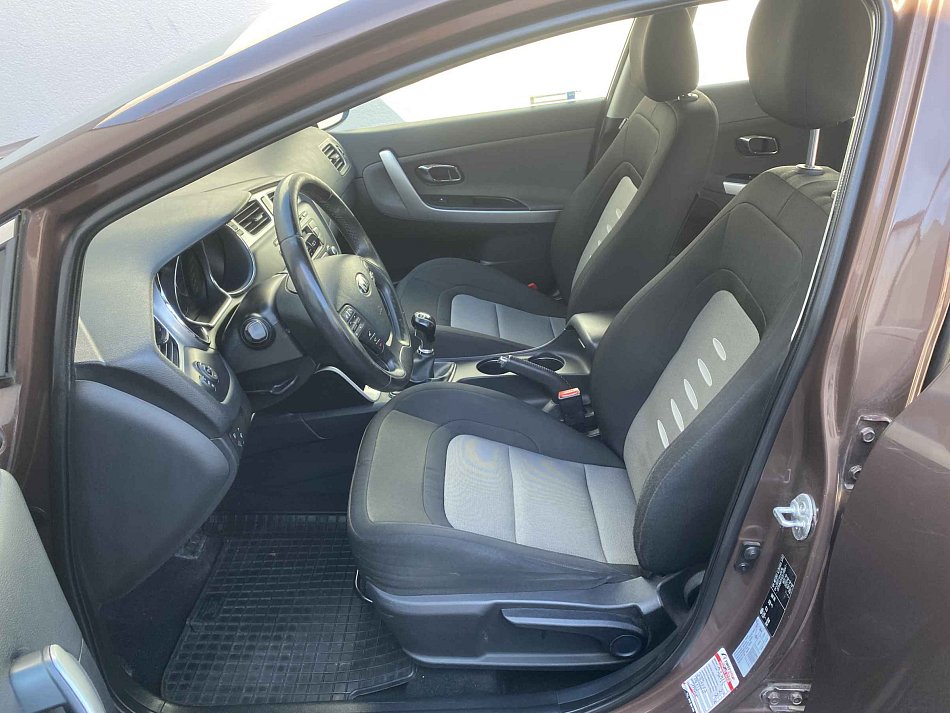 Kia Ceed 1.4i 