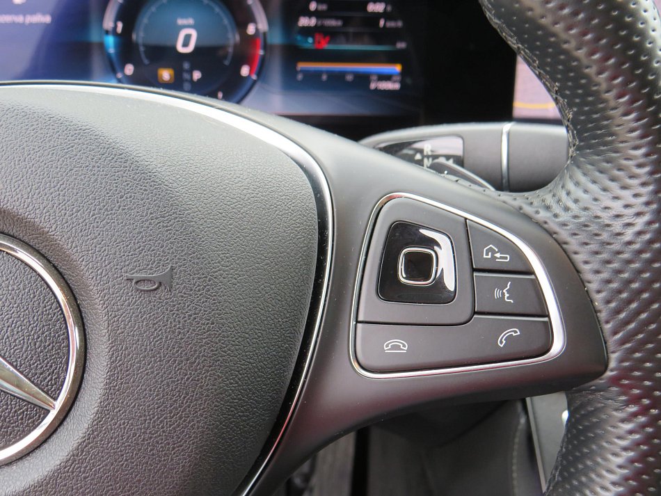 Mercedes-Benz Třída E 2.0 CDI  E 220