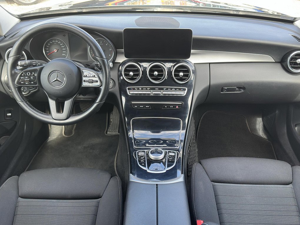 Mercedes-Benz Třída C 1.6 D 