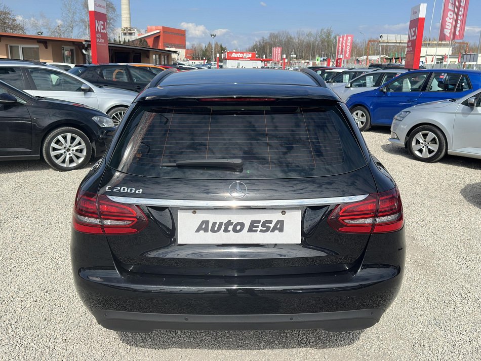 Mercedes-Benz Třída C 1.6 D 