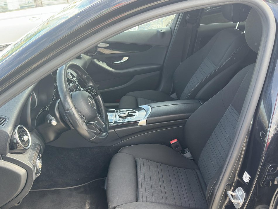 Mercedes-Benz Třída C 1.6 D 