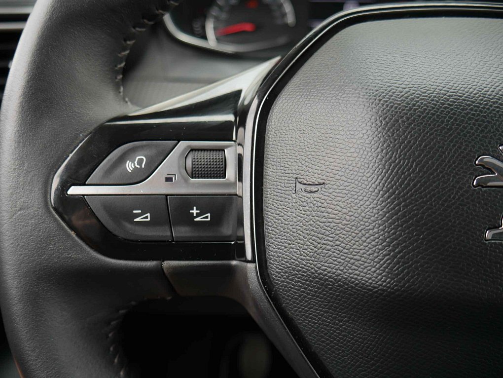 Peugeot 208 1.2PT Allure