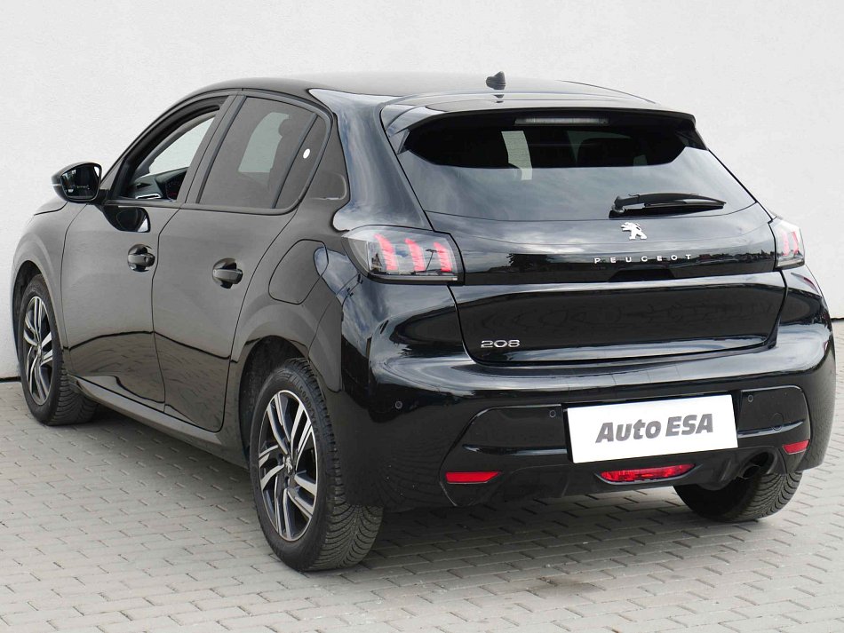 Peugeot 208 1.2PT Allure
