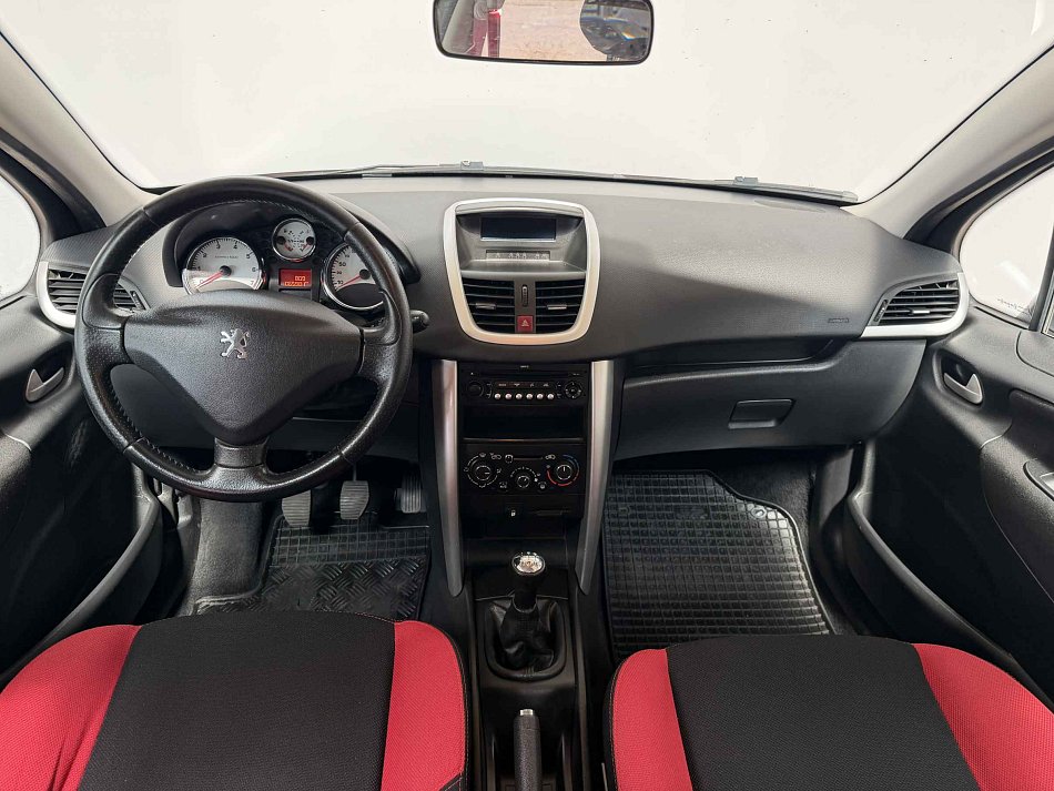 Peugeot 207 1.4i 