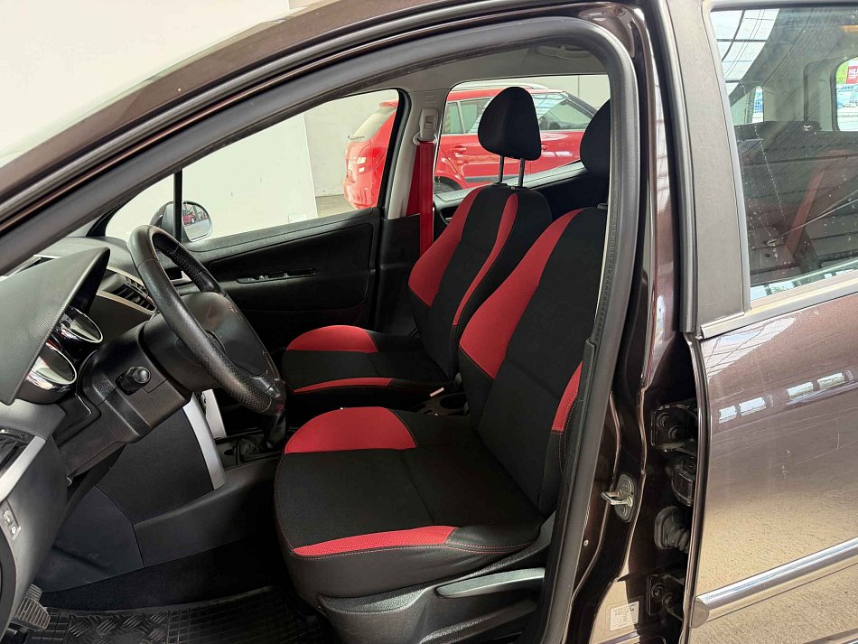 Peugeot 207 1.4i 