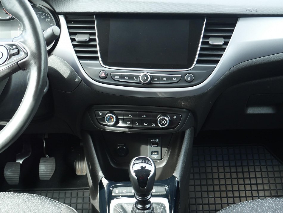 Opel Crossland 1.2 T 