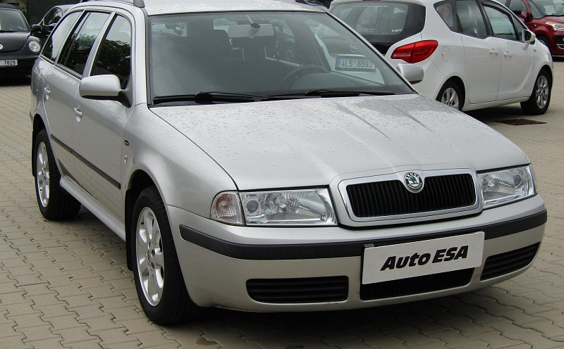 Škoda Octavia 2.0i 