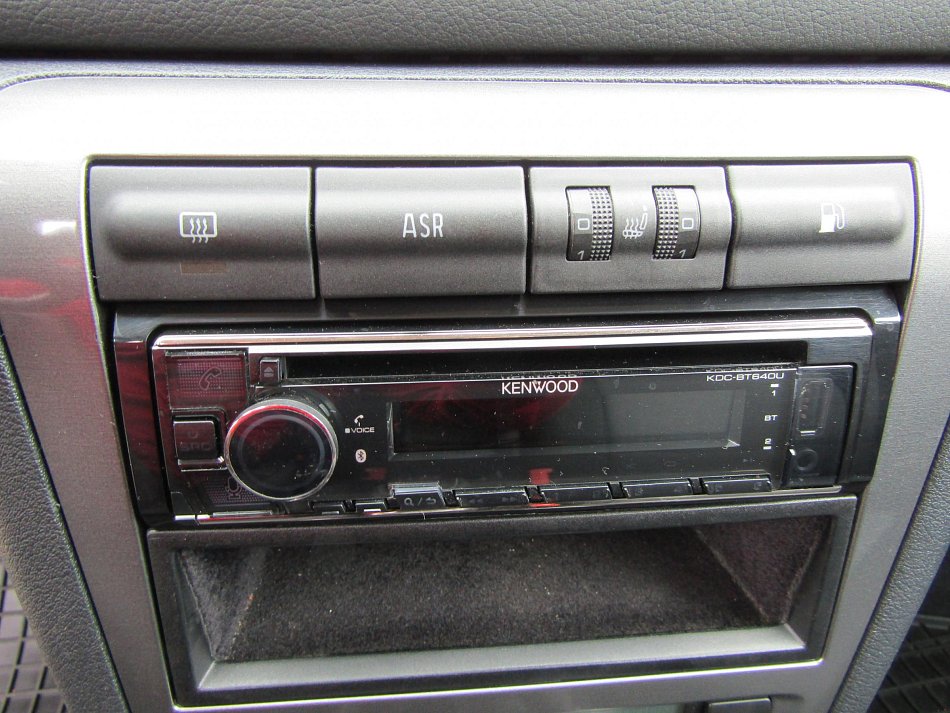 Škoda Octavia 2.0i 
