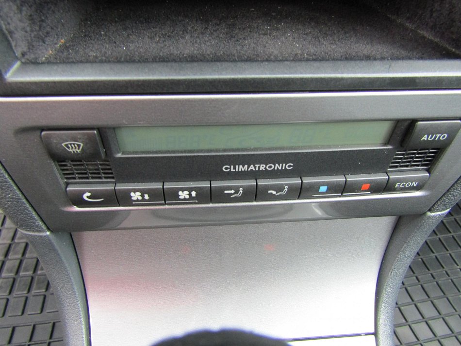 Škoda Octavia 2.0i 