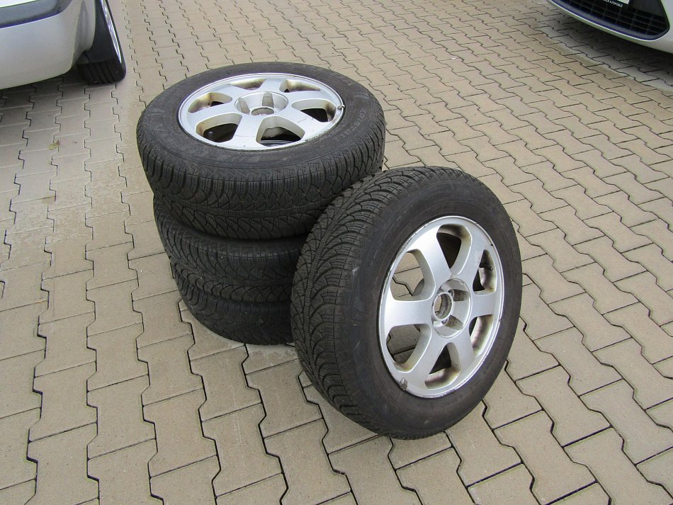 Škoda Octavia 2.0i 