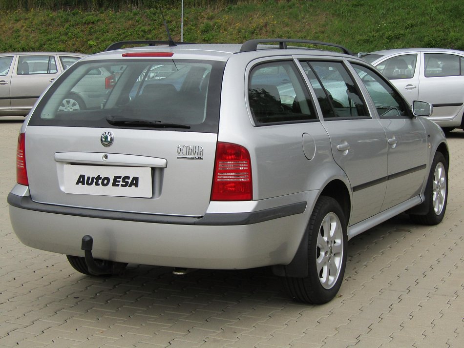 Škoda Octavia 2.0i 