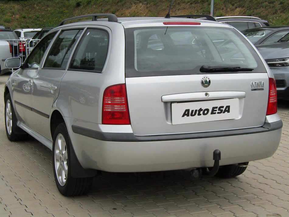 Škoda Octavia 2.0i 