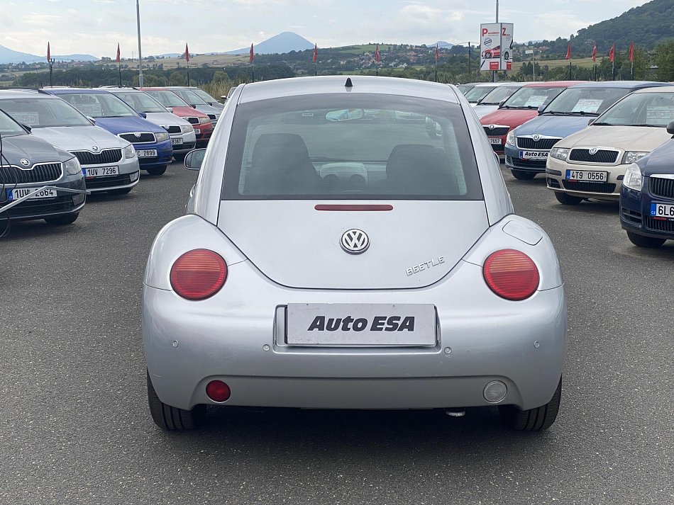 Volkswagen New Beetle 1.6i 
