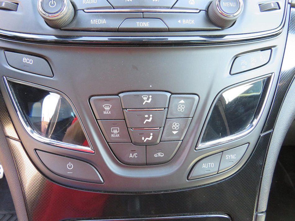 Opel Insignia 2.0 CDTi 