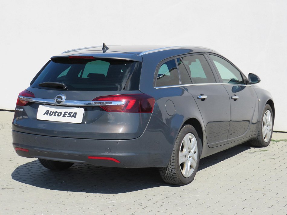Opel Insignia 2.0 CDTi 