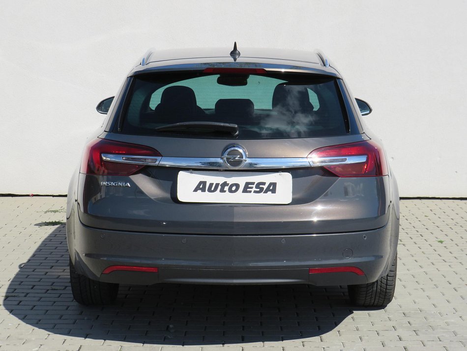 Opel Insignia 2.0 CDTi 