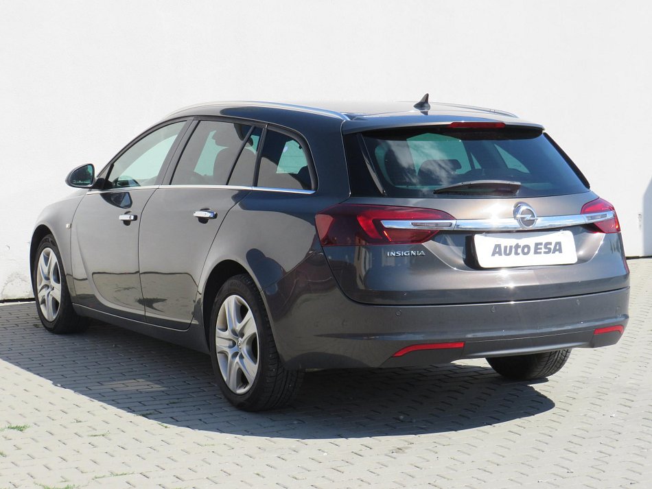 Opel Insignia 2.0 CDTi 