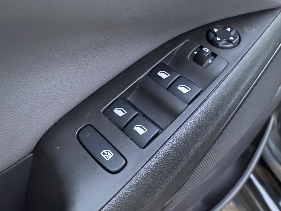 Opel Crossland X 1.2i Innovation