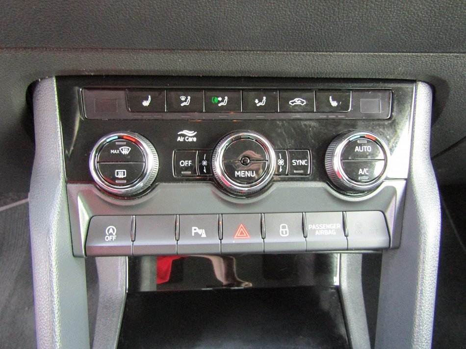 Škoda Karoq 2.0 TDi  4x4