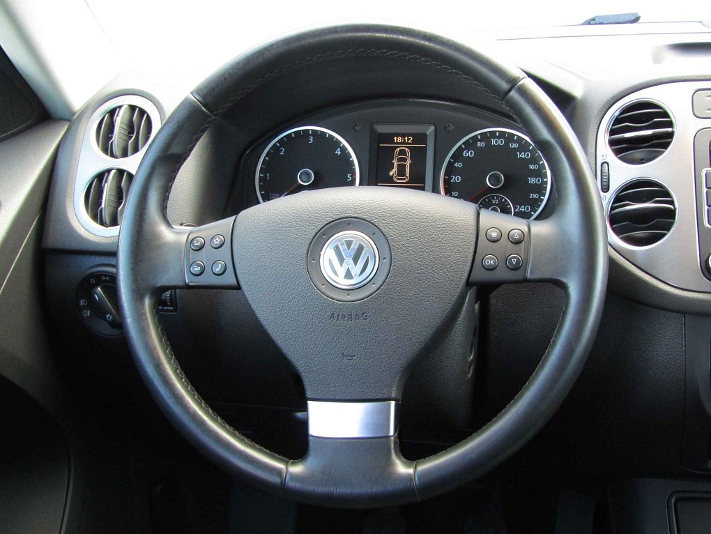 Volkswagen Tiguan 2.0 TDi  4x4