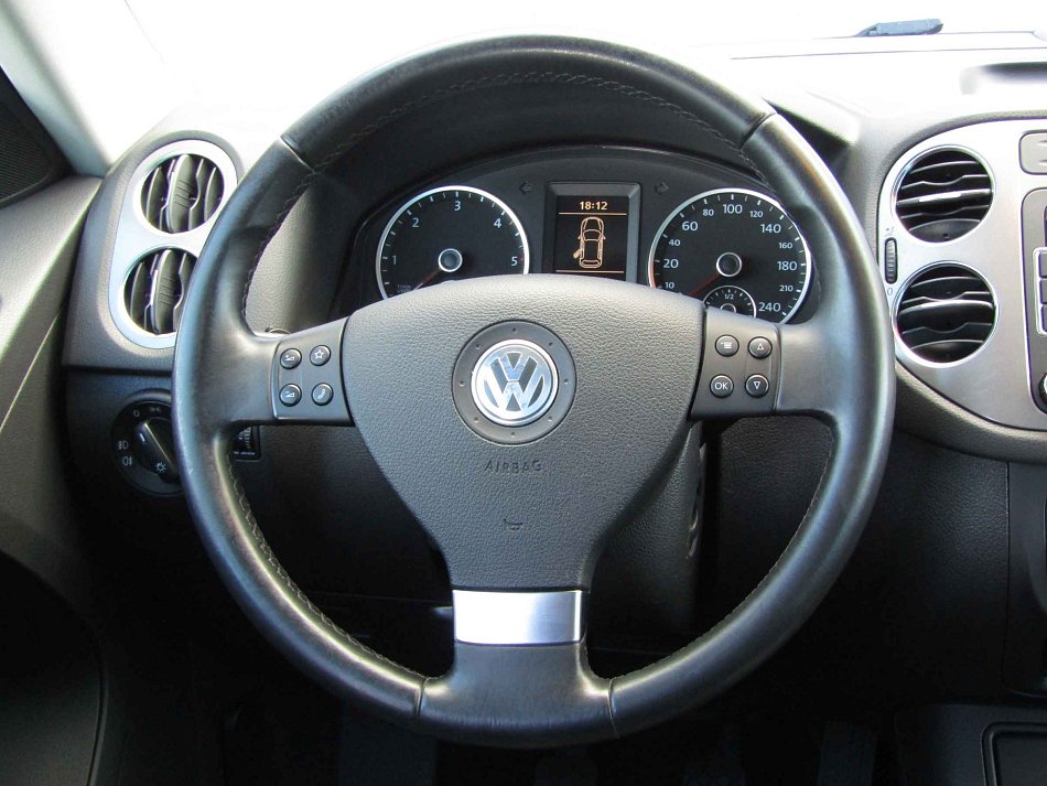 Volkswagen Tiguan 2.0 TDi  4x4