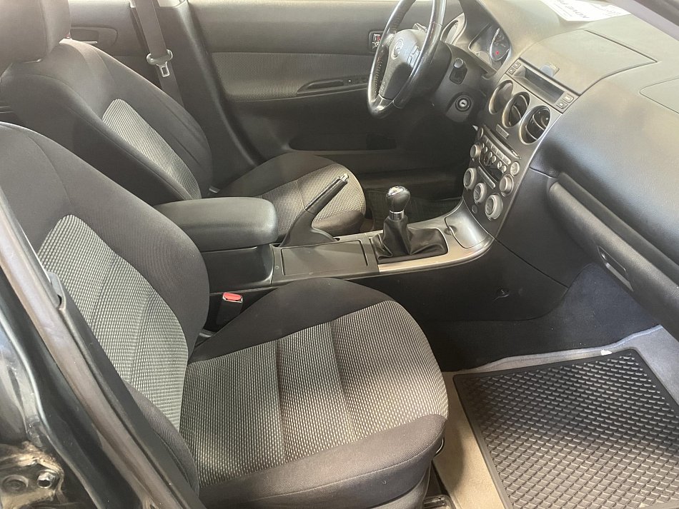 Mazda 6 2.0i 