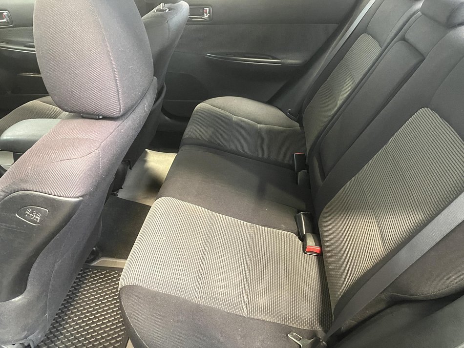 Mazda 6 2.0i 