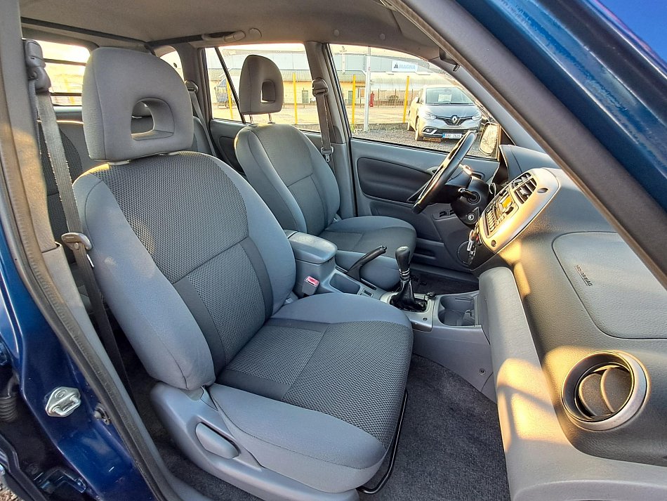 Toyota RAV4 2.0 D4 