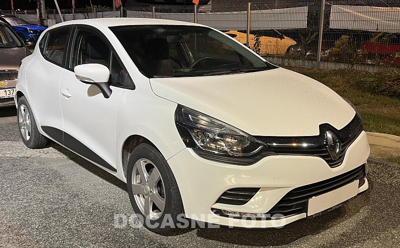 Renault Clio 1.2i 
