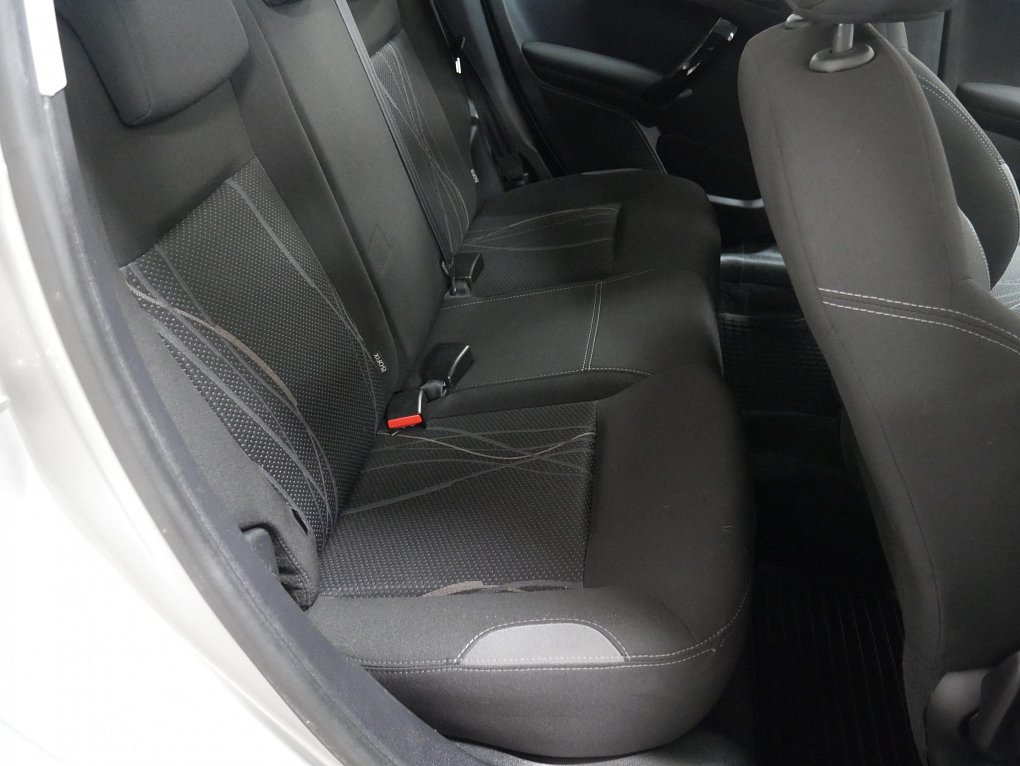 Peugeot 208 1.2PT 