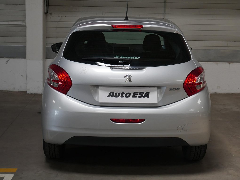 Peugeot 208 1.2PT 