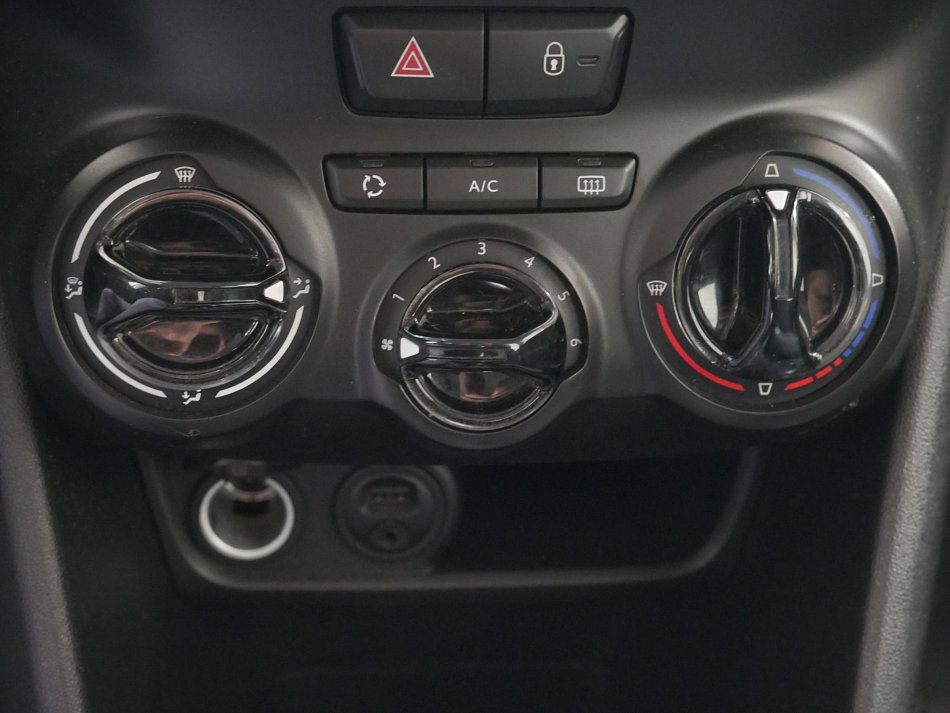 Peugeot 208 1.2PT 
