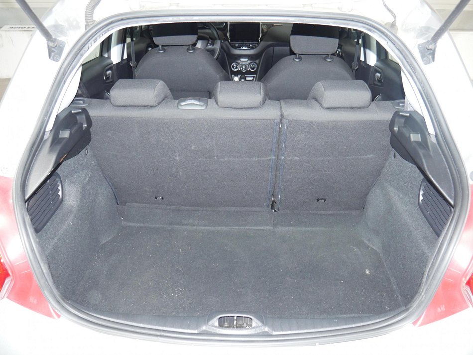 Peugeot 208 1.2PT 