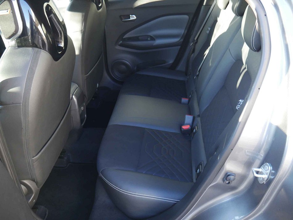 Nissan Juke 1.0DIG-T Tekna