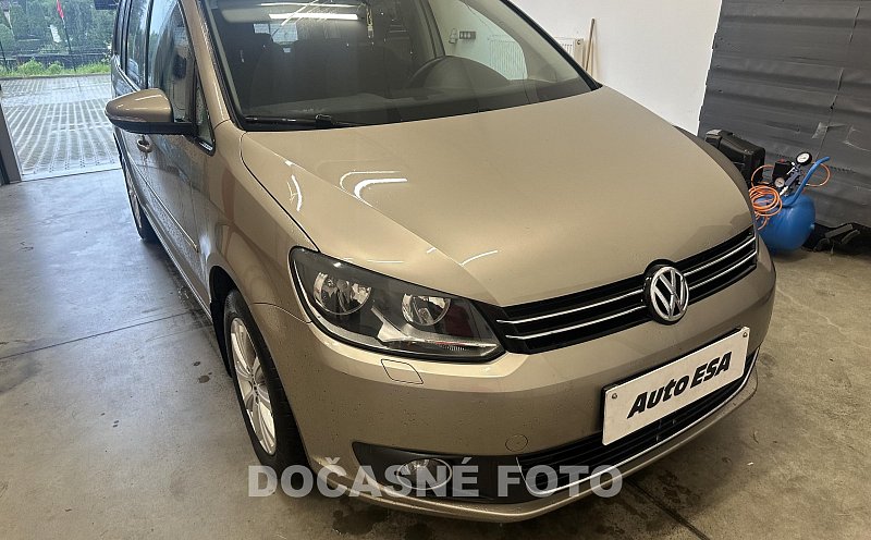 Volkswagen Touran 1.4TSI 