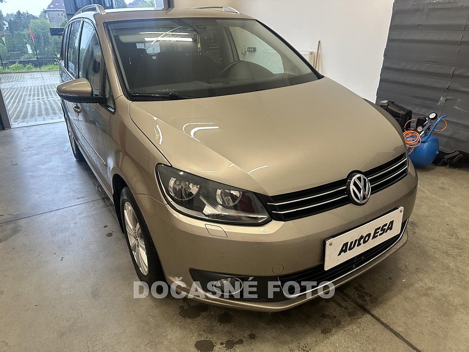 Volkswagen Touran 1.4TSI 