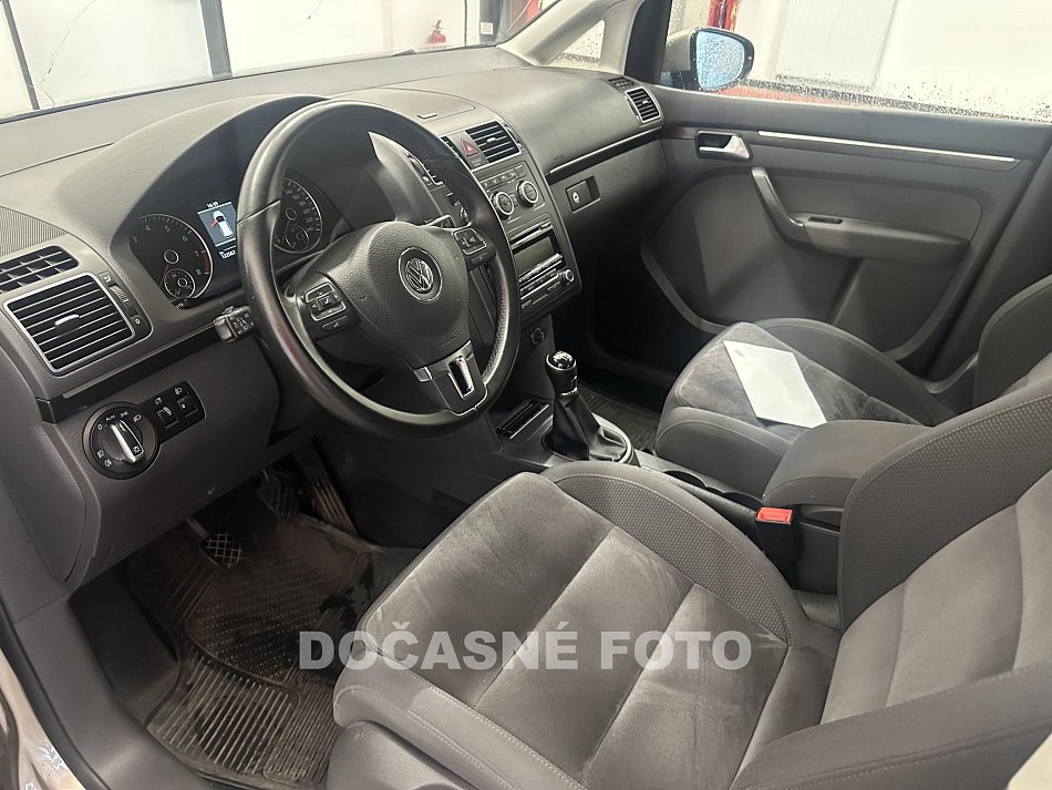 Volkswagen Touran 1.4TSI 
