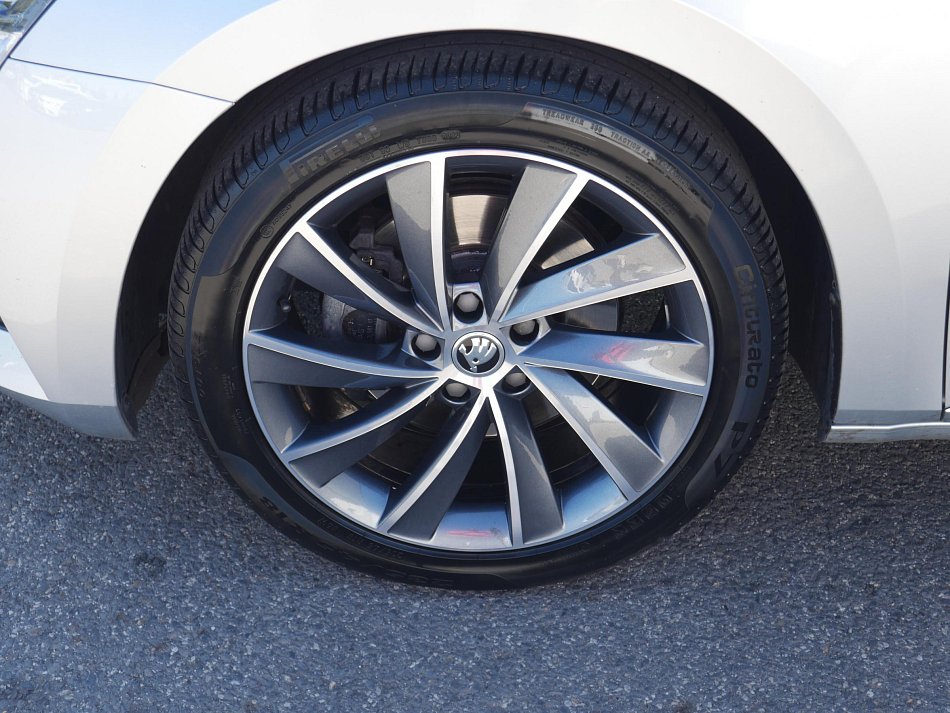 Škoda Superb III 2.0 TDi Style