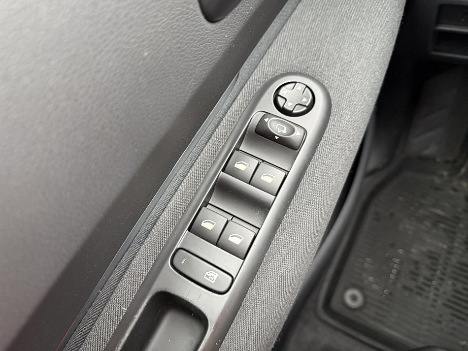 Peugeot 3008 1.6 HDi 