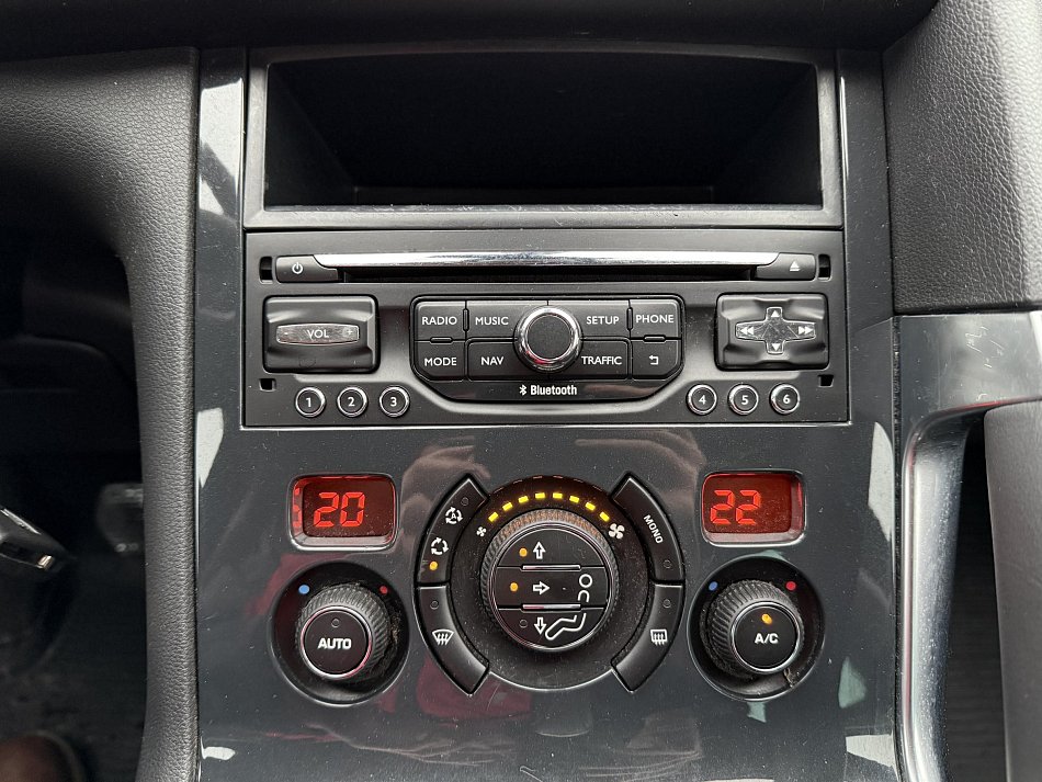 Peugeot 3008 1.6 HDi 