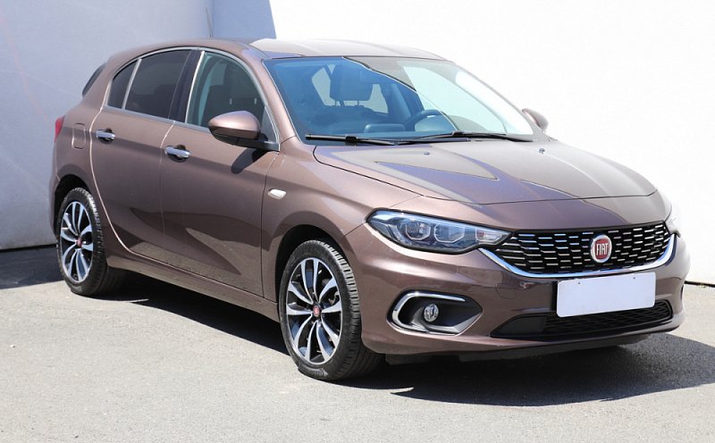 Fiat Tipo 1.4i Lounge
