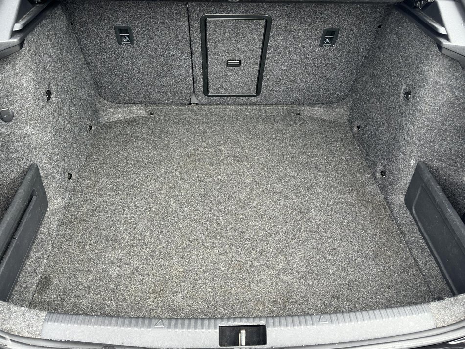 Škoda Octavia III 2.0TDi 