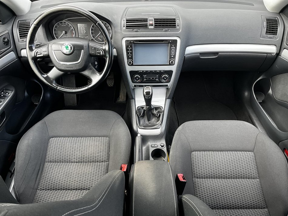 Škoda Octavia II 2.0 TDi Sport